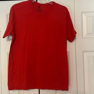 Men’s Hanes Medium T-shirt